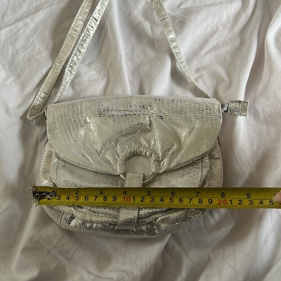 Vintage D Fusion Y2K Silver Purse - Picture 4 of 9